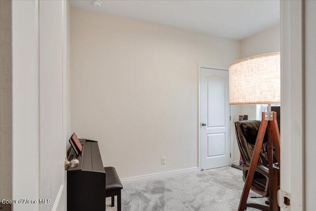 3251 Elmira RD, Sandpoint, ID 83864