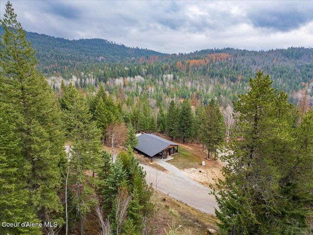 3251 Elmira RD, Sandpoint, ID 83864