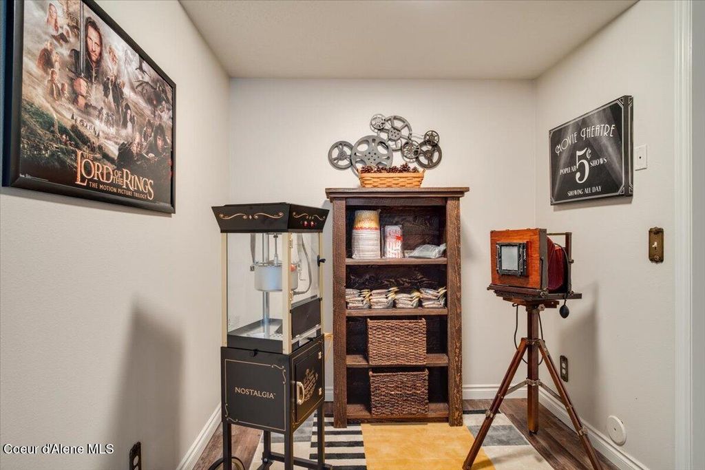 3251 Elmira RD, Sandpoint, ID 83864 photo 45