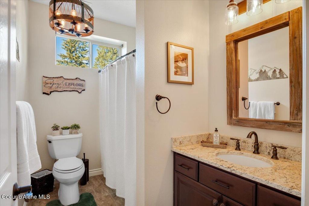 3251 Elmira RD, Sandpoint, ID 83864 photo 51