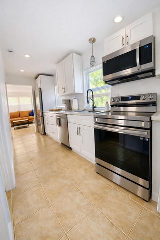1420 SW 33rd Court, Fort Lauderdale, FL 33315