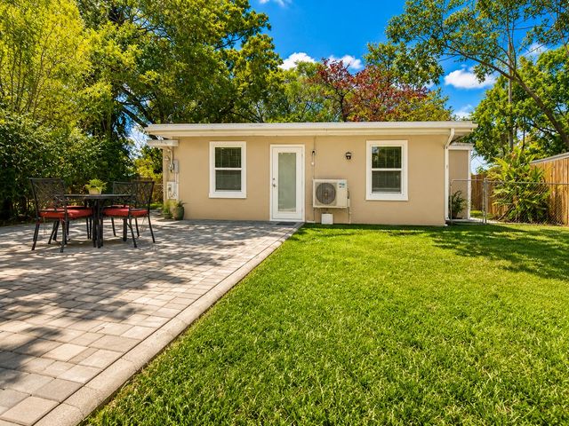 1420 SW 33rd Court, Fort Lauderdale, FL 33315