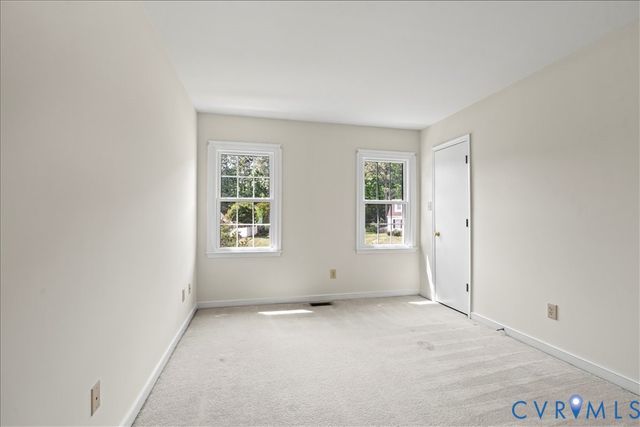 5004 Kingshurst Ct, Glen Allen, VA 23060