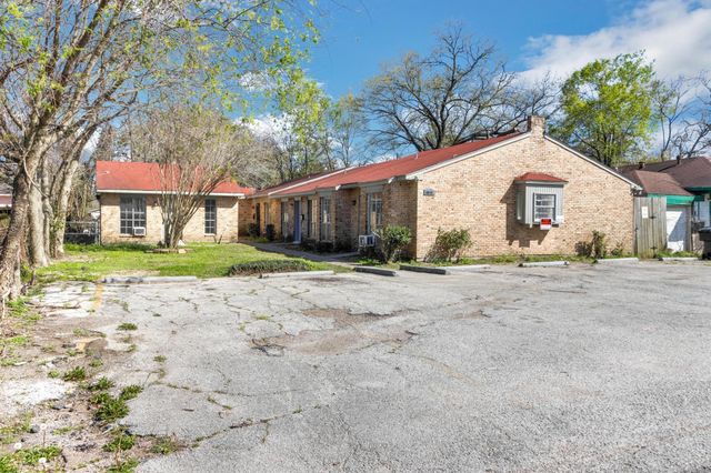 6815 Beachwood Street 1, Houston, TX 77021