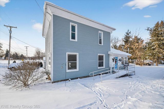 121 Livingston Street, Howell, MI 48843