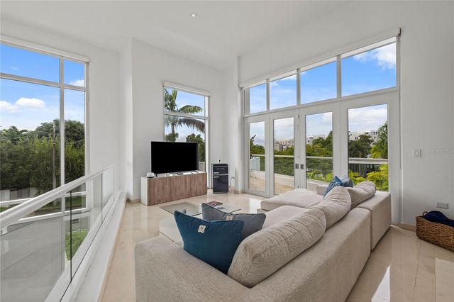 La Villa de Torrimar REINA VICTORIA, Guaynabo, PR 00969