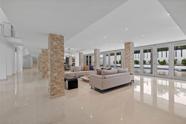 La Villa de Torrimar REINA VICTORIA, Guaynabo, PR 00969