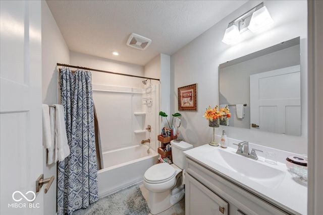 8614 Broad Street, Indianapolis, IN 46239