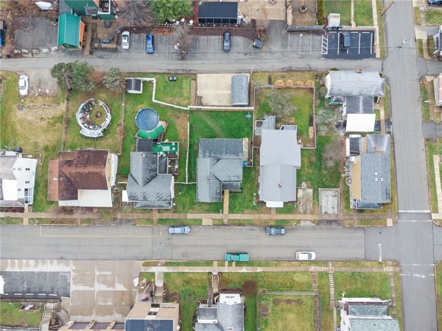 1514 Poplar Street, South Greensburg Boro, PA 15601