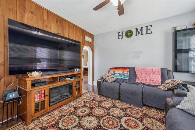 1514 Poplar Street, South Greensburg Boro, PA 15601