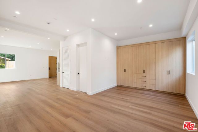 726 Robinson Street 3, Los Angeles, CA 90026