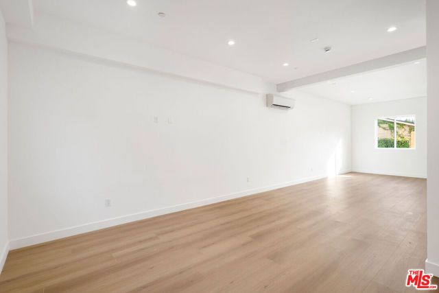 726 Robinson Street 3, Los Angeles, CA 90026