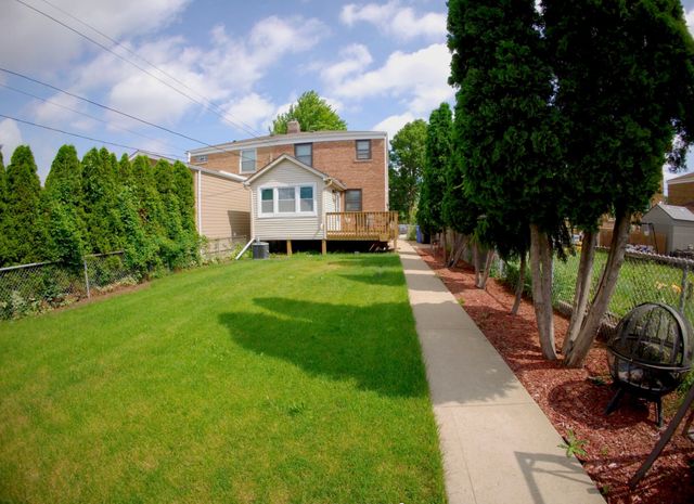 5153 W 64th Place, Chicago, IL 60638