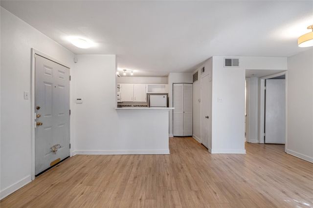 4500 E Oltorf ST A116, Austin, TX 78741