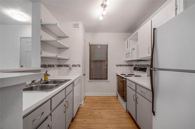 4500 E Oltorf ST A116, Austin, TX 78741