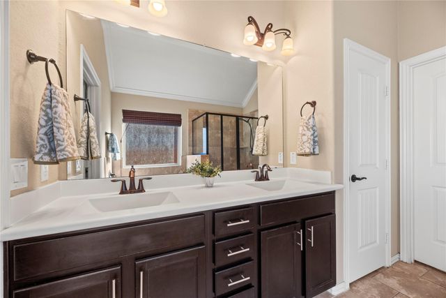 2703 Kingston Manor Lane, Houston, TX 77089