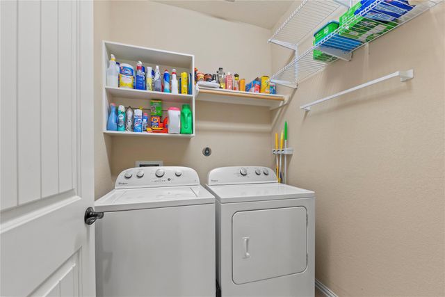 2703 Kingston Manor Lane, Houston, TX 77089