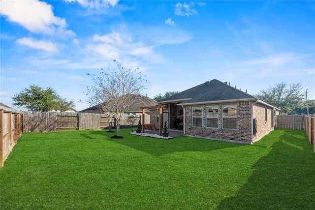 2703 Kingston Manor Lane, Houston, TX 77089