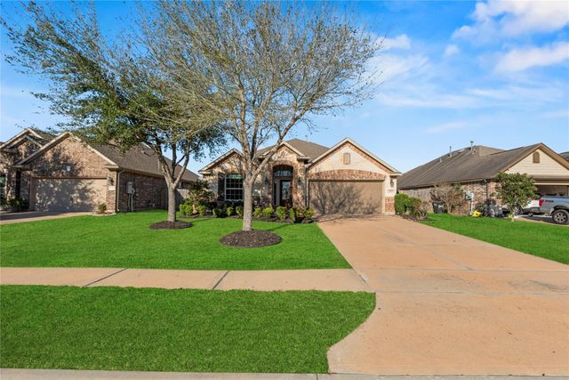 2703 Kingston Manor Lane, Houston, TX 77089