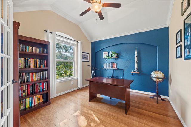 2703 Kingston Manor Lane, Houston, TX 77089