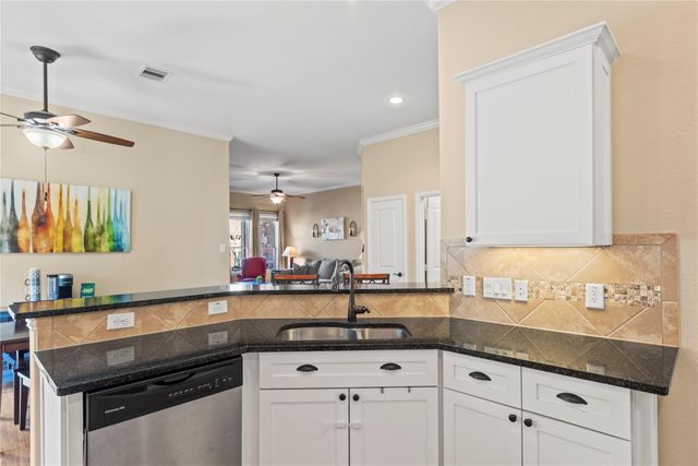 2703 Kingston Manor Lane, Houston, TX 77089