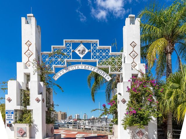 435 S GULFSTREAM AVENUE 1103, Sarasota, FL 34236