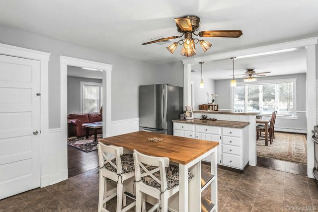 12 Summers Street, Oyster Bay, NY 11771