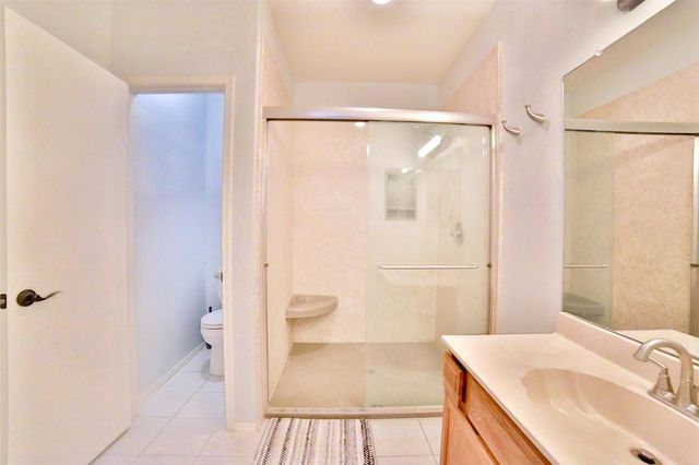 532 Wilcrest Drive 532, Houston, TX 77042