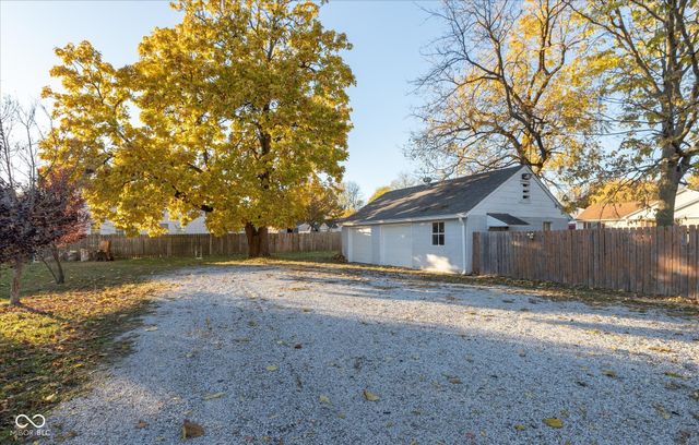 640 S High School Road, Indianapolis, IN 46241