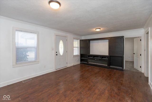 640 S High School Road, Indianapolis, IN 46241