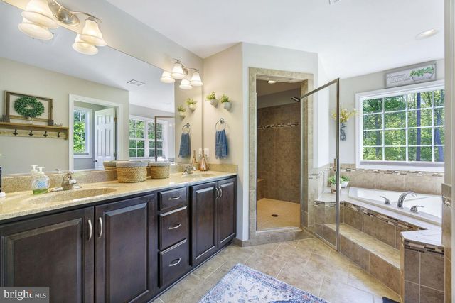 233 LONESOME LN, Stafford, VA 22556