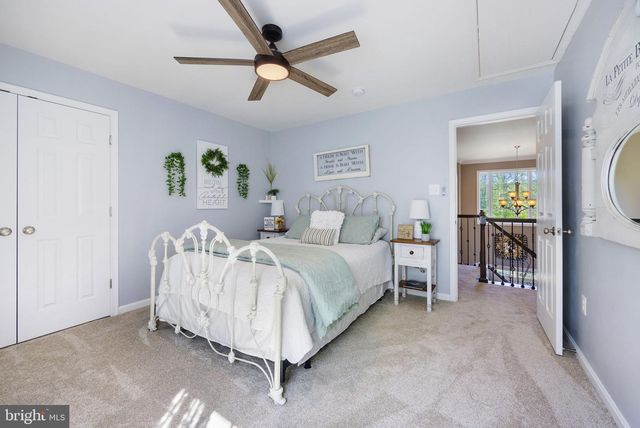 233 LONESOME LN, Stafford, VA 22556