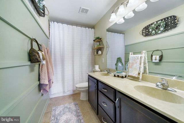 233 LONESOME LN, Stafford, VA 22556