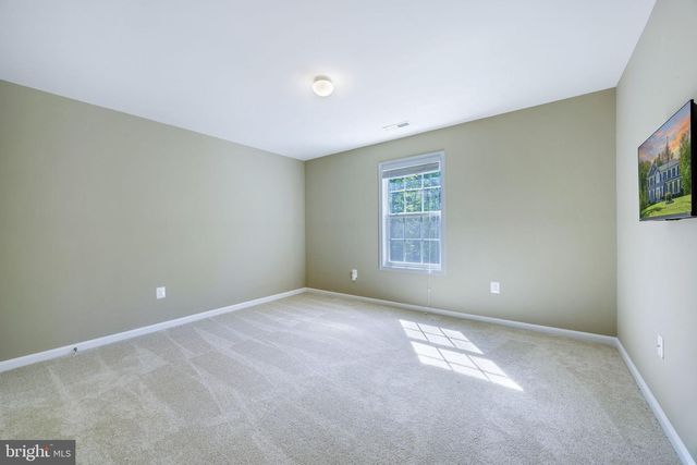 233 LONESOME LN, Stafford, VA 22556