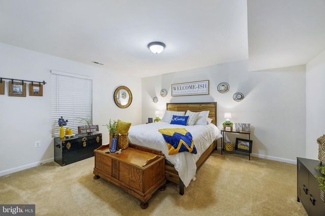 233 LONESOME LN, Stafford, VA 22556