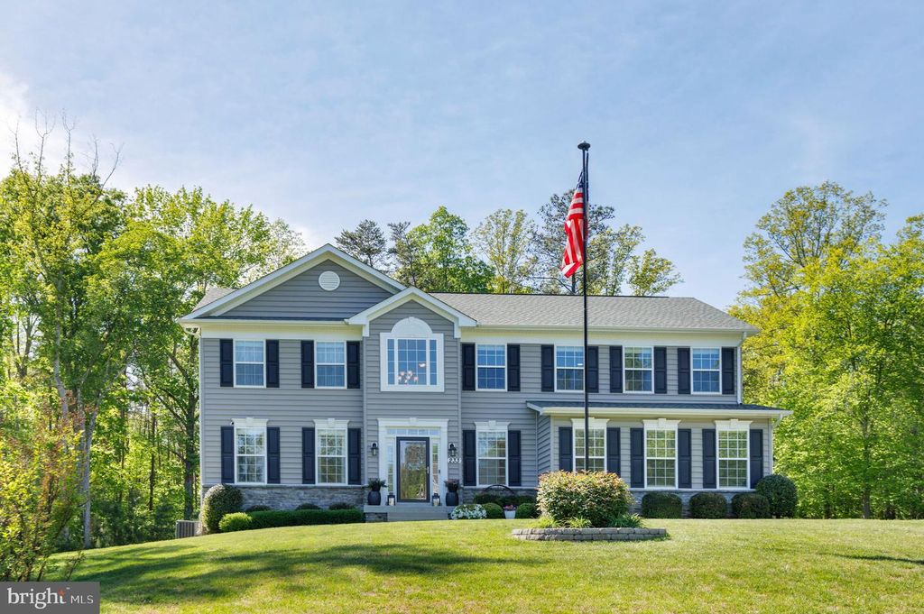 233 LONESOME LN, Stafford, VA 22556