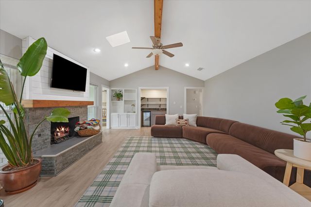 2109 Parkhaven Drive, Plano, TX 75075