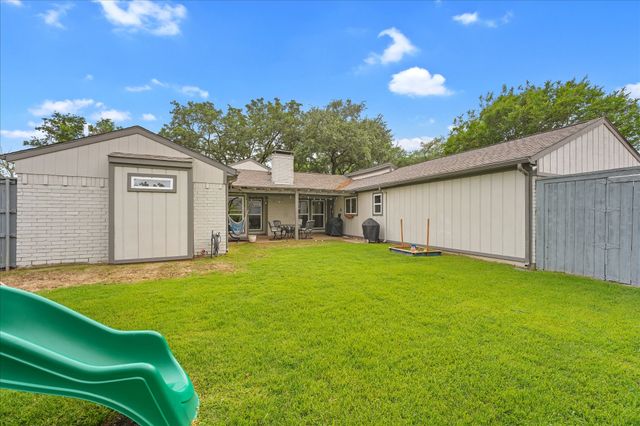 2109 Parkhaven Drive, Plano, TX 75075