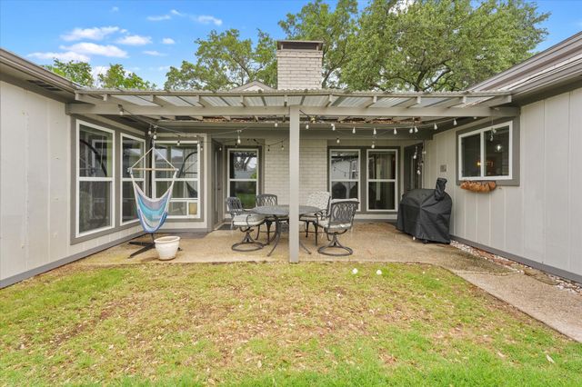 2109 Parkhaven Drive, Plano, TX 75075