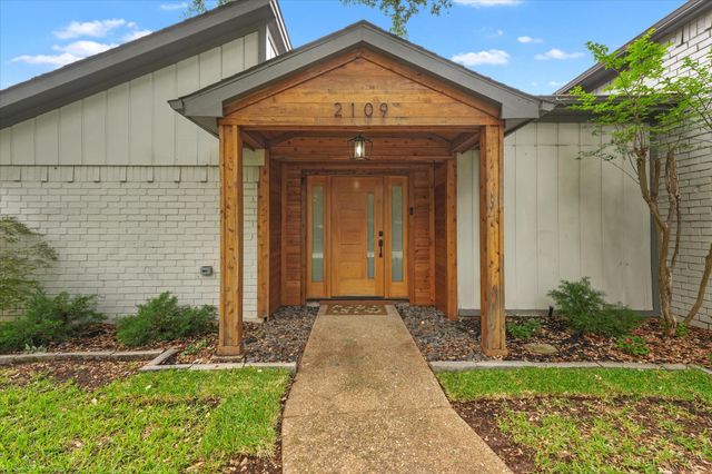 2109 Parkhaven Drive, Plano, TX 75075