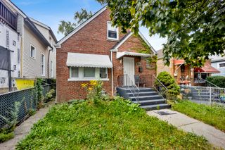 321 W 104th Street, Chicago, IL 60628