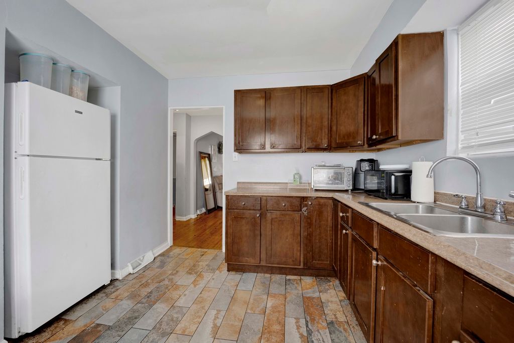321 W 104th Street, Chicago, IL 60628 — photo 4