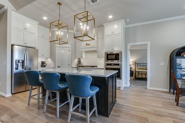 5732 Rose Prairie Boulevard, Edmond, OK 73034