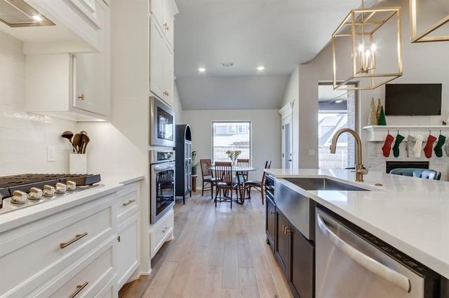 5732 Rose Prairie Boulevard, Edmond, OK 73034