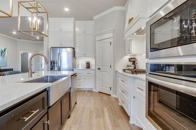 5732 Rose Prairie Boulevard, Edmond, OK 73034