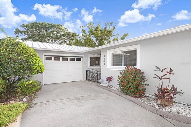 8404 BLACKSTONE COURT, Tampa, FL 33615