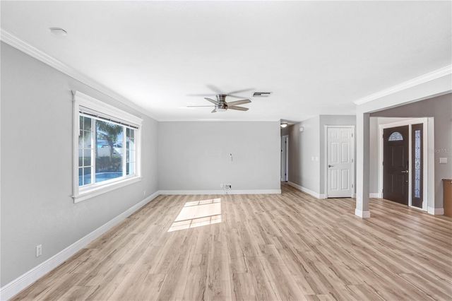 8404 BLACKSTONE COURT, Tampa, FL 33615