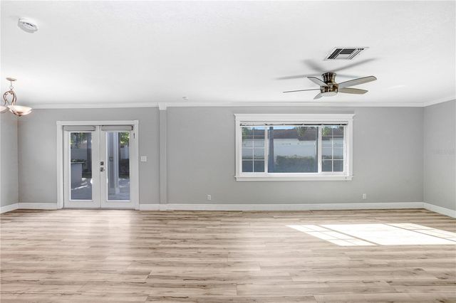 8404 BLACKSTONE COURT, Tampa, FL 33615