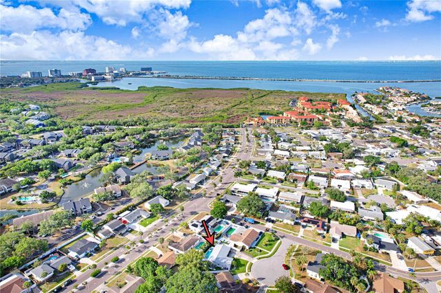 8404 BLACKSTONE COURT, Tampa, FL 33615