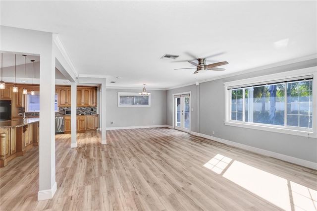 8404 BLACKSTONE COURT, Tampa, FL 33615